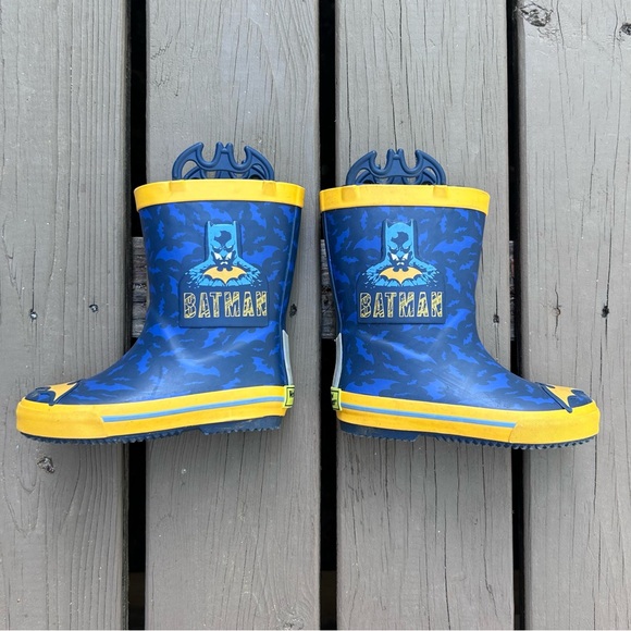 Western Chief Batman Boys Lined Rain Boots | Blue Gold Logo Pull-Ons | Size 9/10 - Picture 2 of 13
